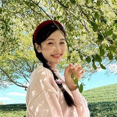 迷雾中的她